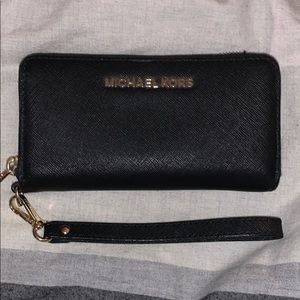 Michael Kors Wallet/Wristlet